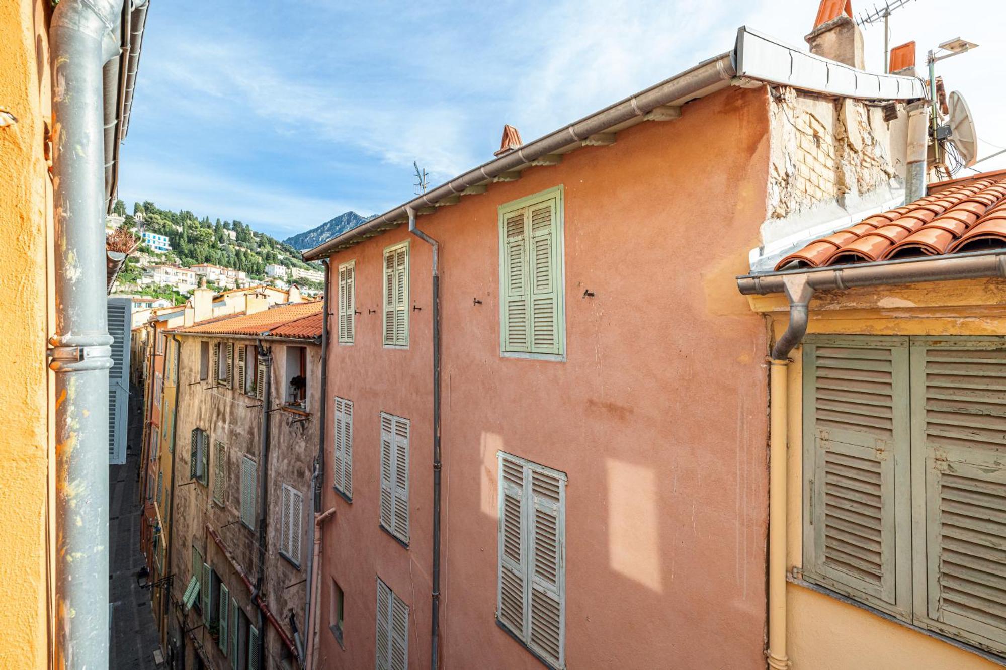 Le Bougainvillier Menton Vieille Ville Esterno foto